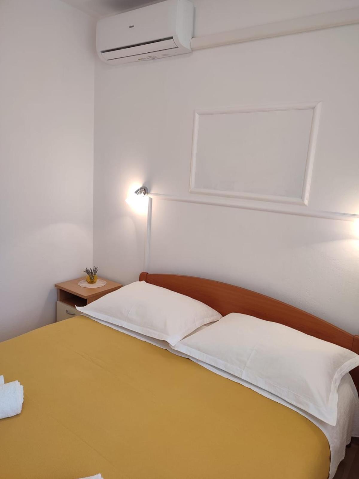 Petra Apartment Vodice Exterior photo